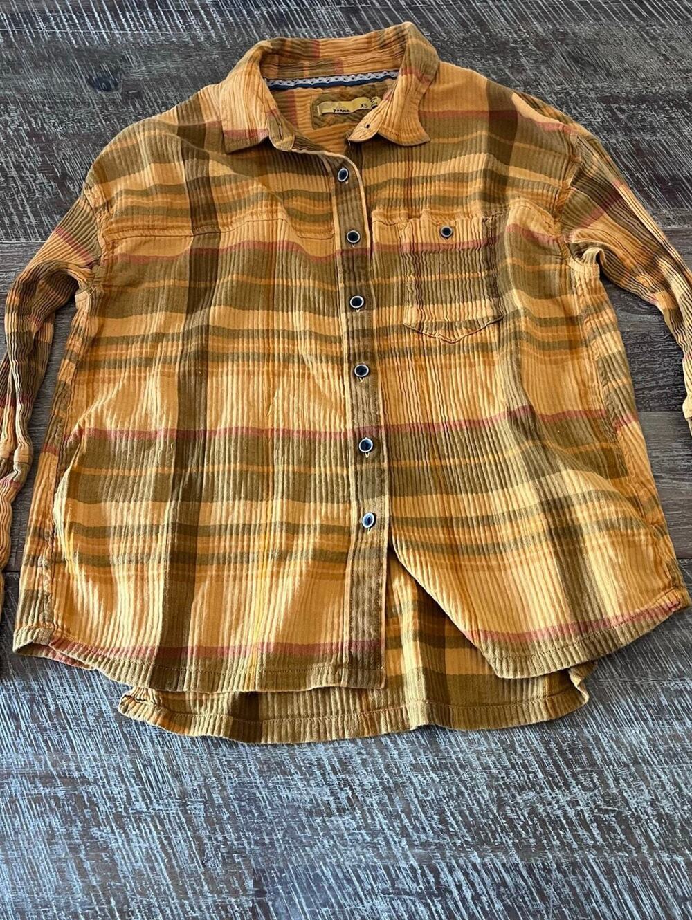 PrAna Crinkle Plaid Button Front Shirt Women’s XS Gorpcore Long Sleeve Outdoors